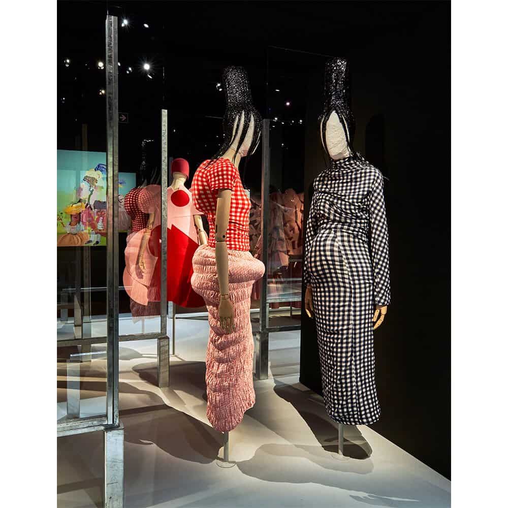 Ten's To See: 'Mirror Mirror – Fashion & the Psyche' At MoMu
